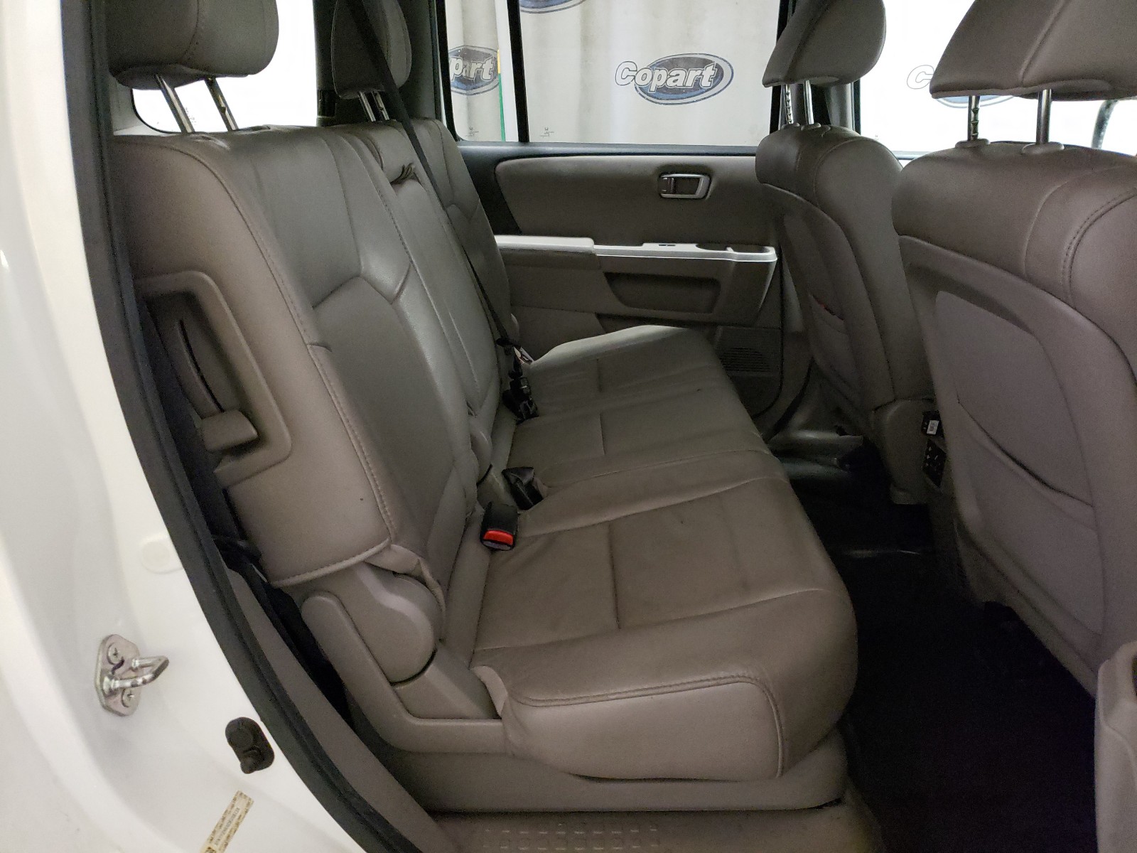 Фото 6 с аукциона – 2013 HONDA PILOT EXL с VIN 5FNYF3H69DB006236