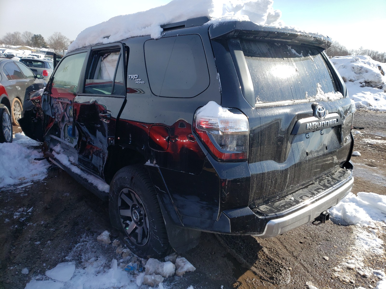 Photo 3 from auction – 2019 TOYOTA 4RUNNER SR with VIN JTEBU5JR6K5734294