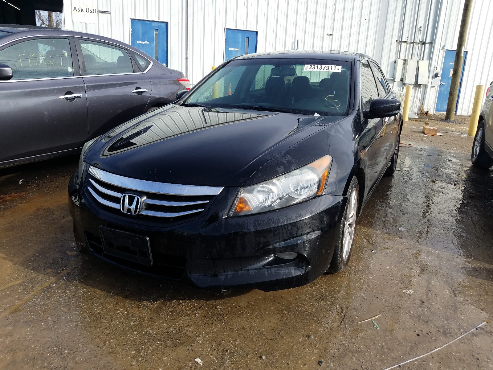 Photo 2 from auction – 2012 HONDA ACCORD EXL with VIN 1HGCP3F87CA011665