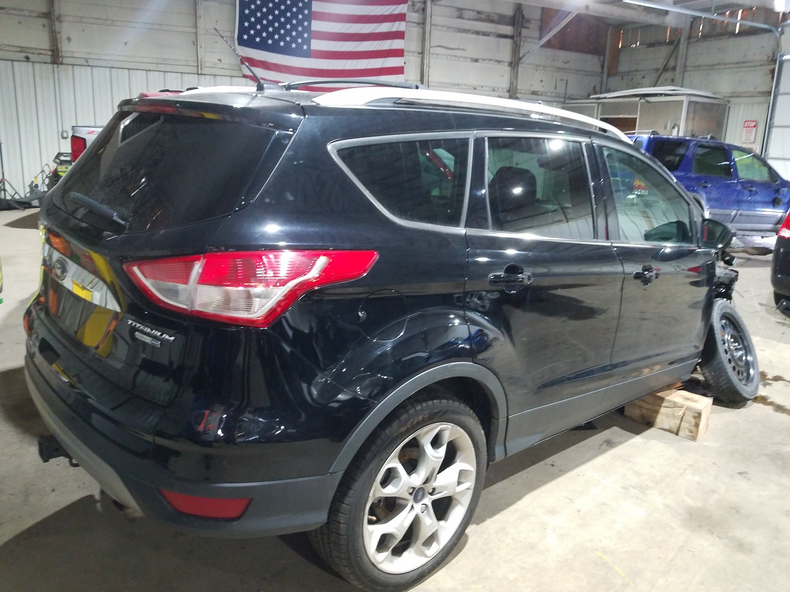 Foto 4 de la subasta – 2016 FORD ESCAPE TIT con VIN 1FMCU9J99GUA65057