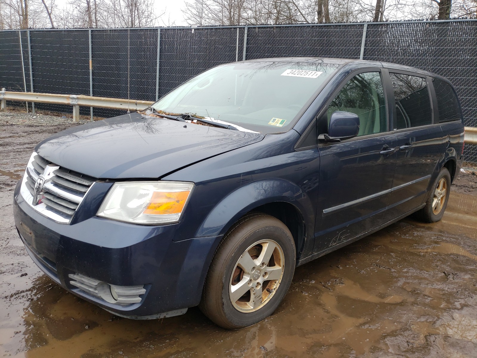 Photo 2 from auction – 2008 DODGE GRAND CARA with VIN 1D8HN54PX8B161661