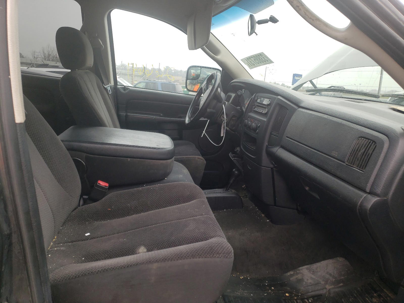 Photo 15 from auction – 2004 DODGE RAM 2500 S with VIN 3D7KU28C44G114226