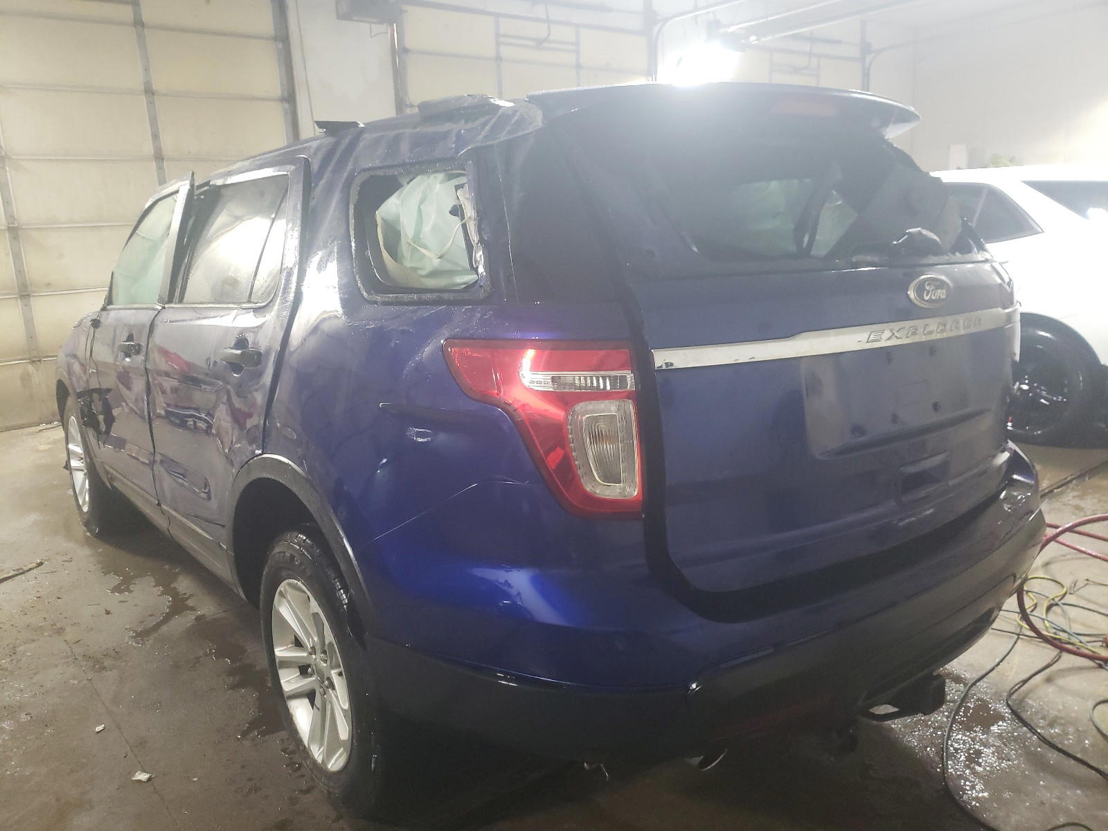 Photo 3 from auction – 2013 FORD EXPLORER with VIN 1FM5K8B81DGA02589