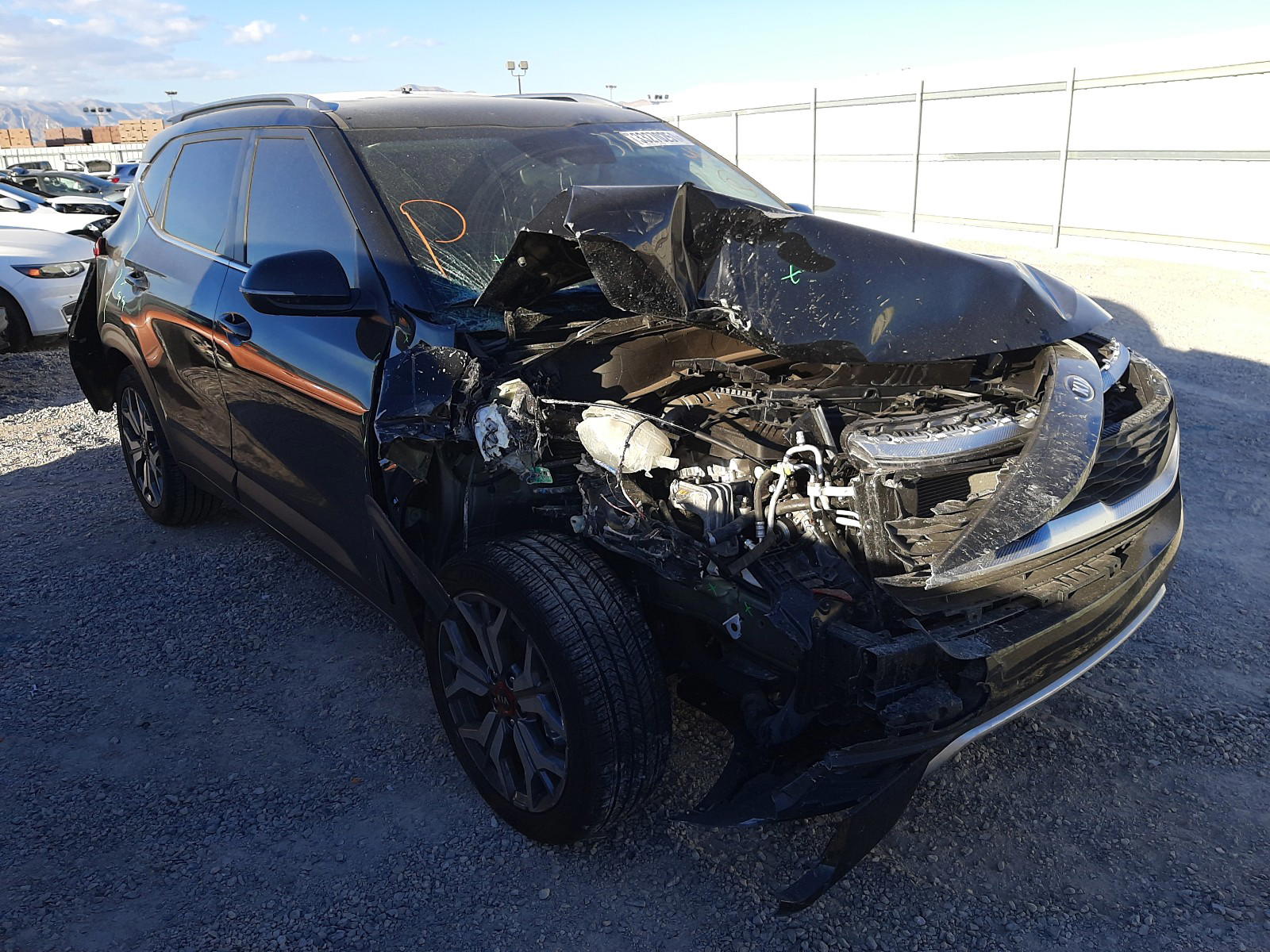 Photo 11 from auction – 2021 KIA SELTOS S with VIN KNDEUCA22M7080796