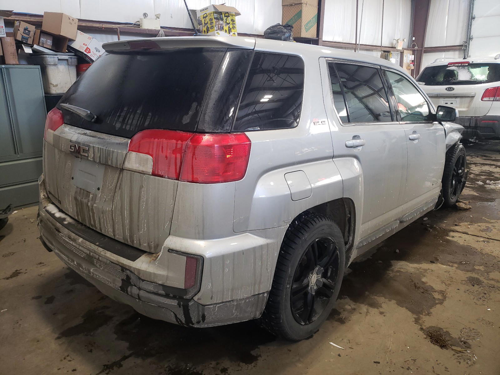 Photo 4 from auction – 2017 GMC TERRAIN SL with VIN 2GKALMEK6H6349183