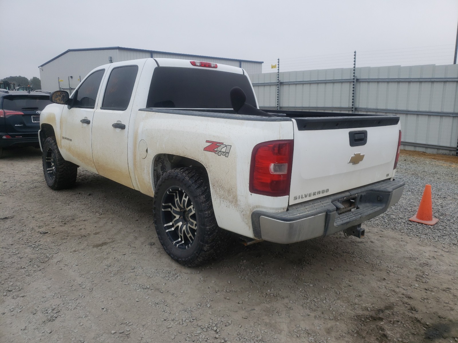 Photo 3 from auction – 2011 CHEVROLET SILVERADO with VIN 3GCPKSE36BG298883