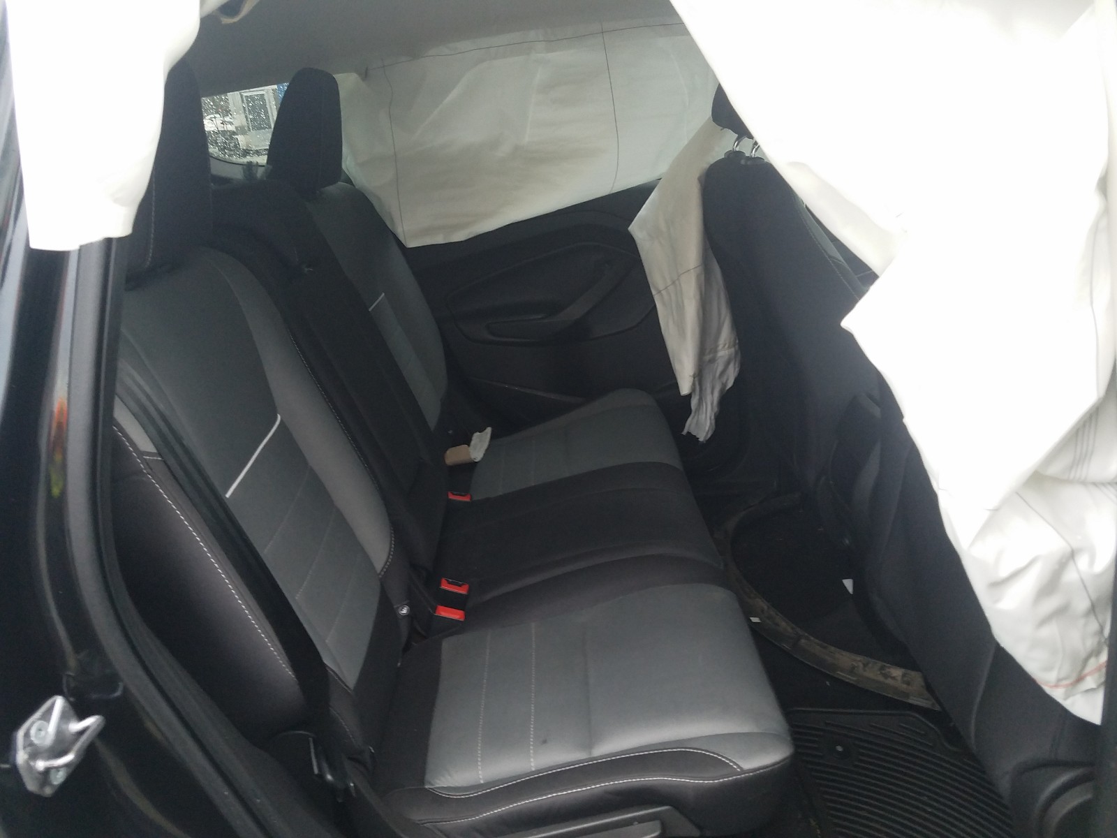 Photo 6 from auction – 2015 FORD ESCAPE SE with VIN 1FMCU0GX0FUB79965