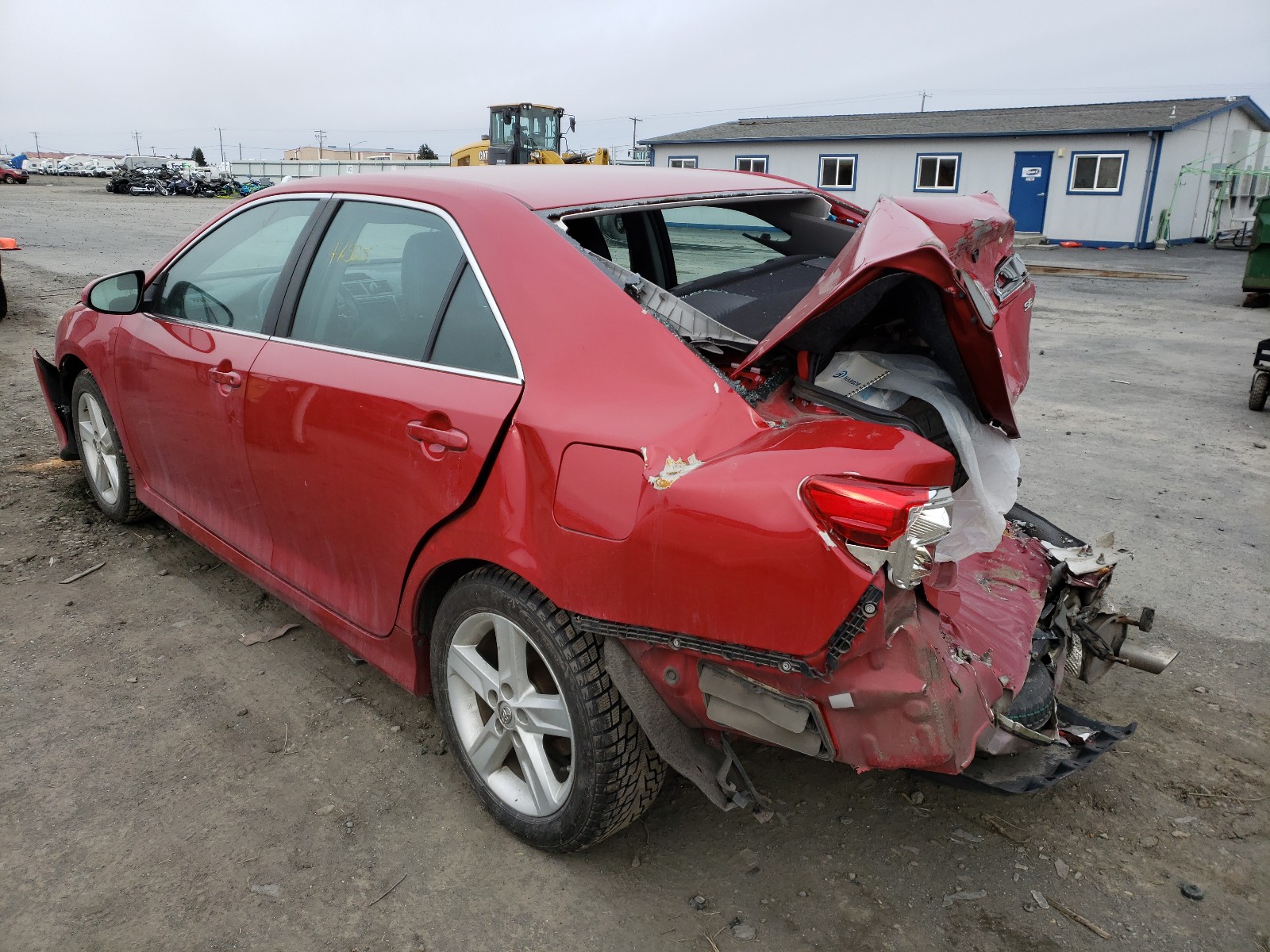 Photo 3 from auction – 2013 TOYOTA CAMRY L with VIN 4T1BF1FK0DU717627