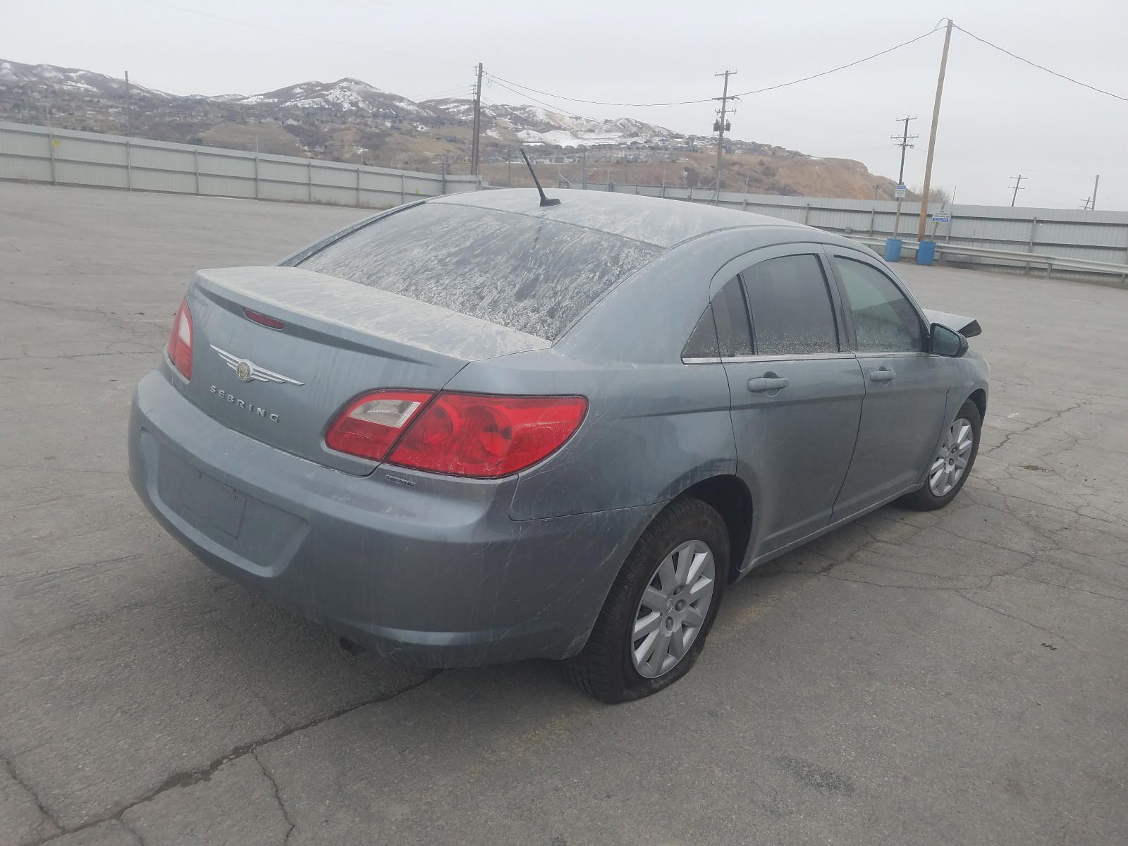 Photo 4 from auction – 2010 CHRYSLER SEBRING TO with VIN 1C3CC4FB5AN216603