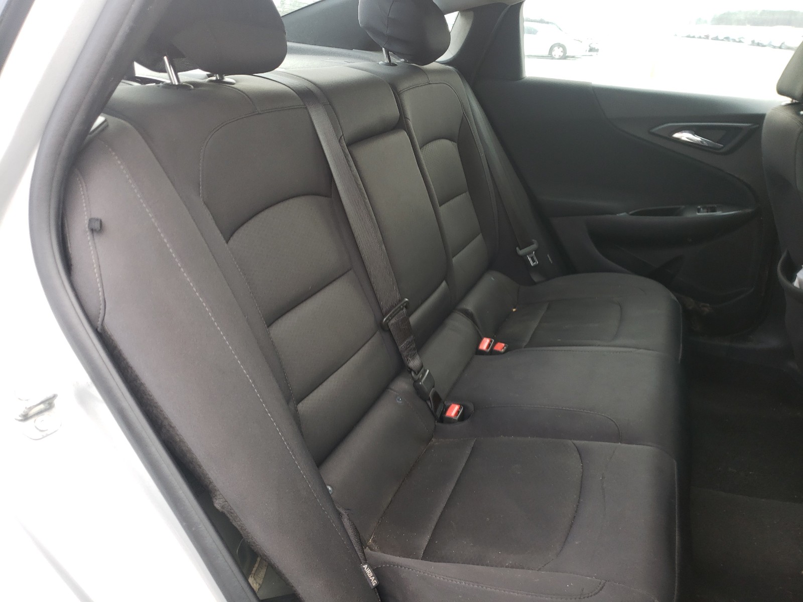Photo 6 from auction – 2016 CHEVROLET MALIBU LT with VIN 1G1ZE5ST7GF307842