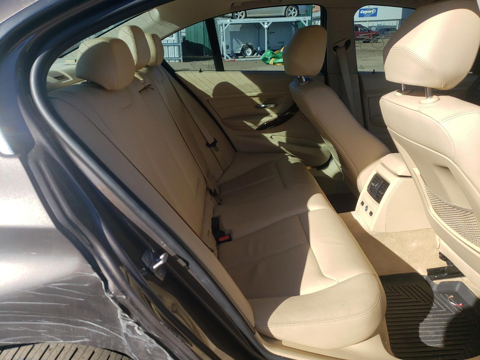Photo 6 from auction – 2013 BMW 328 XI with VIN WBA3B3C5XDF541573