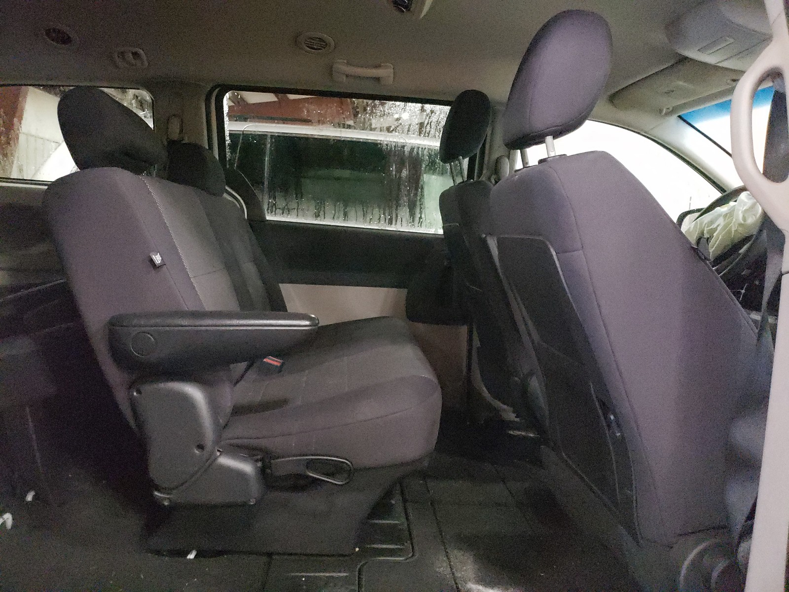 Photo 6 from auction – 2008 DODGE GRAND CARA with VIN 1D8HN44H78B119631