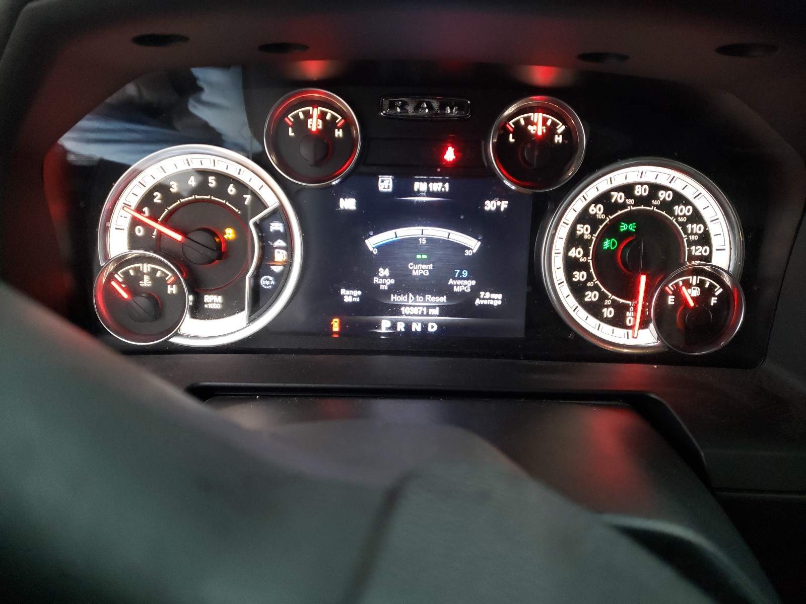Photo 8 from auction – 2017 RAM 1500 SPORT with VIN 1C6RR7UT8HS755138