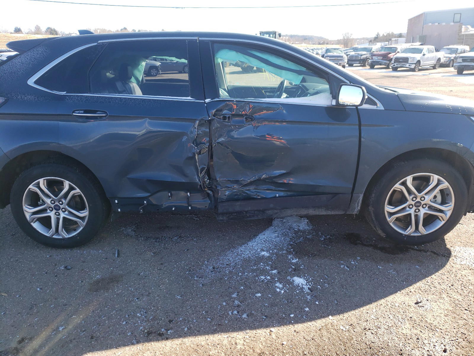 Photo 9 from auction – 2016 FORD EDGE TITAN with VIN 2FMPK4K89GBB92512