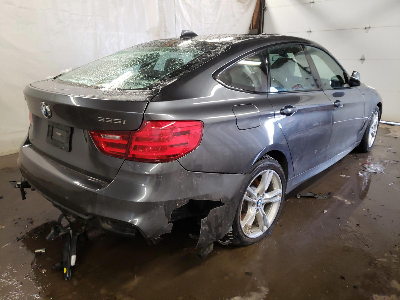 Photo 4 from auction – 2015 BMW 335 XIGT with VIN WBA3X9C54FD868909