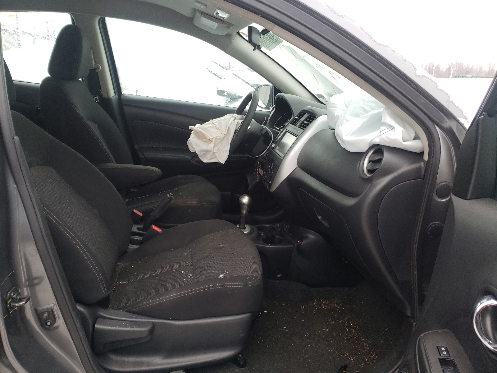 Photo 5 from auction – 2019 NISSAN VERSA S with VIN 3N1CN7AP4KL832548