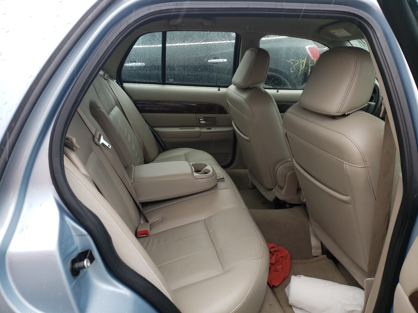 Photo 6 from auction – 2008 MERCURY GRAND MARQ with VIN 2MEFM75V28X645708