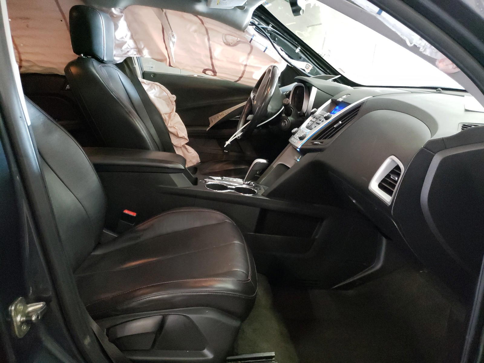 Photo 5 from auction – 2011 CHEVROLET EQUINOX LT with VIN 2GNALPEC0B1282114