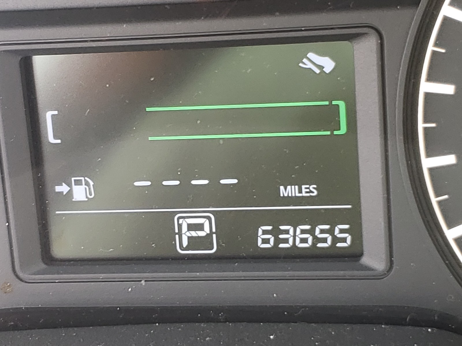 Photo 8 from auction – 2016 NISSAN SENTRA S with VIN 3N1AB7AP4GL651084