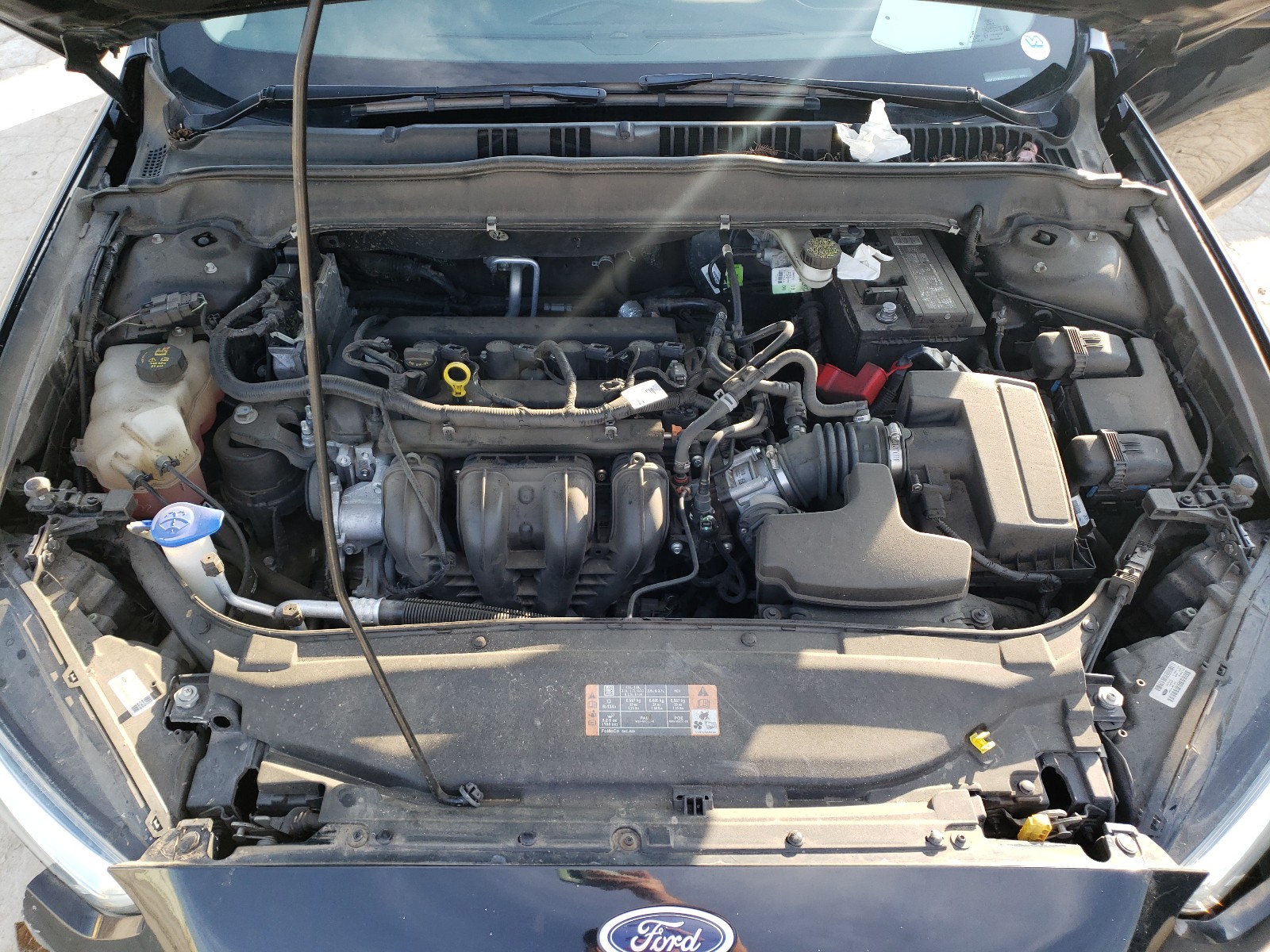 Photo 7 from auction – 2016 FORD FUSION SE with VIN 3FA6P0H70GR386412