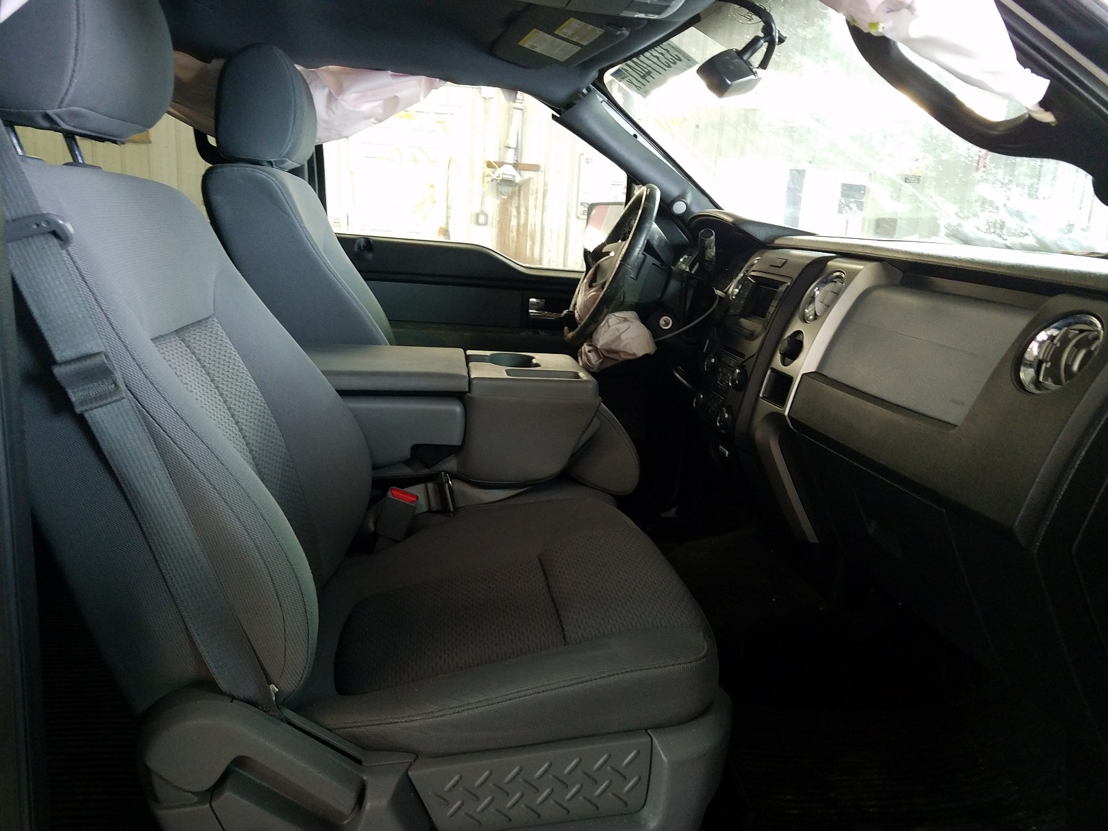 Photo 5 from auction – 2013 FORD F150 SUPER with VIN 1FTFW1EF7DKE30971
