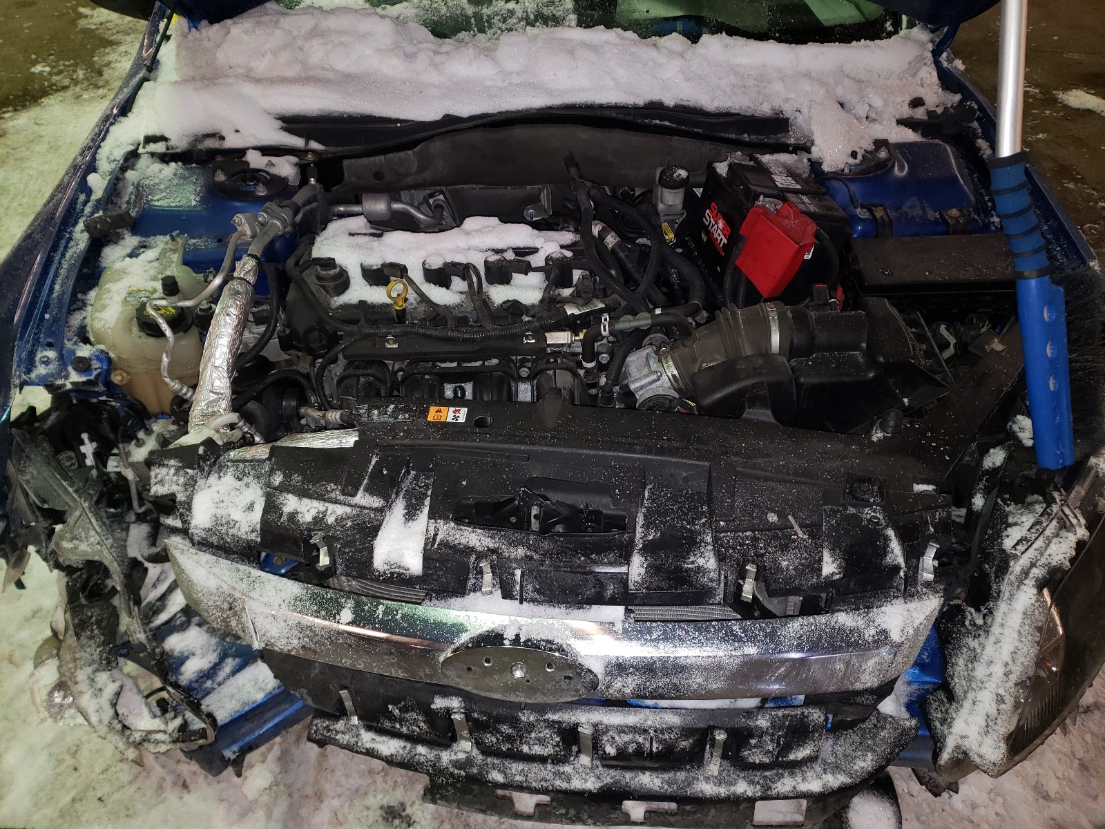 Photo 7 from auction – 2012 FORD FUSION SE with VIN 3FAHP0HA2CR194620