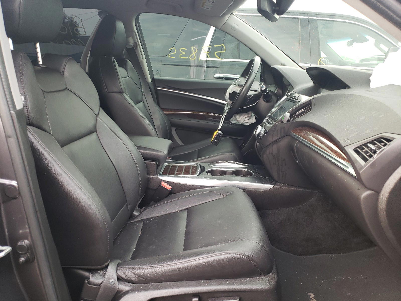 Photo 5 from auction – 2017 ACURA MDX TECHNO with VIN 5FRYD3H56HB009869