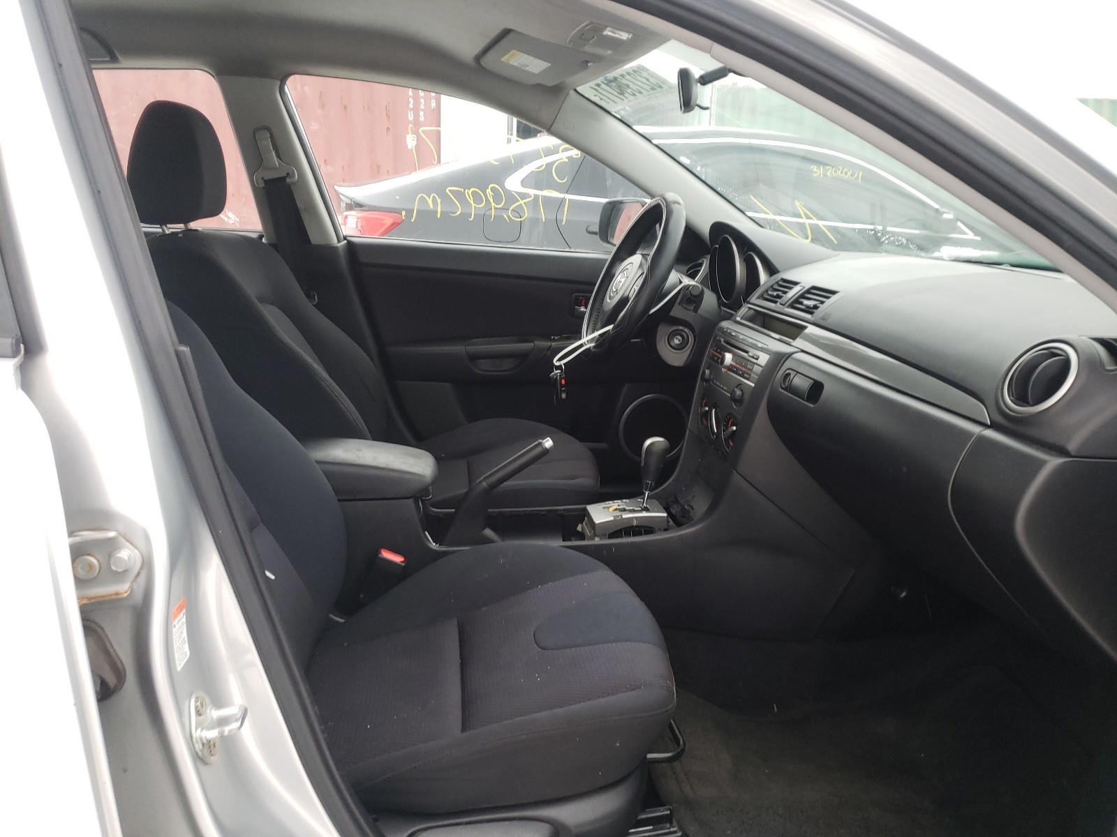 Photo 5 from auction – 2008 MAZDA 3 HATCHBAC with VIN JM1BK343581854710