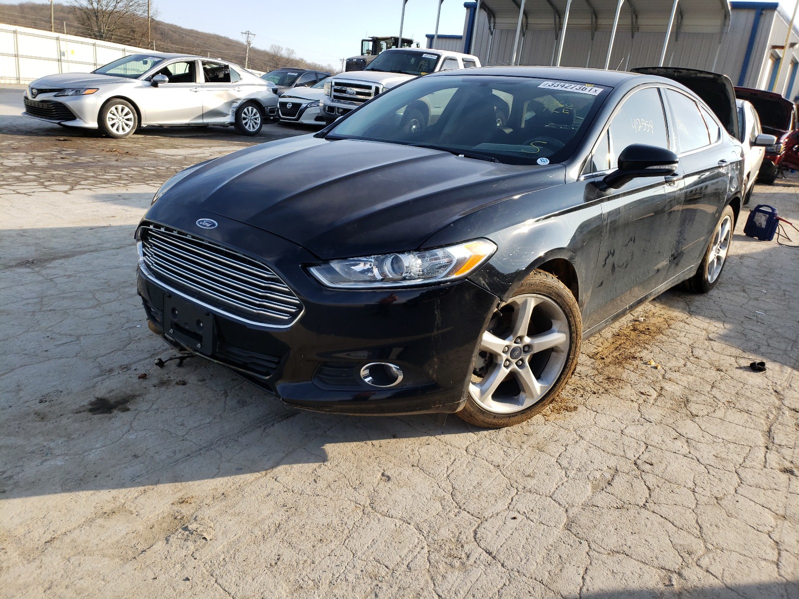 Photo 2 from auction – 2016 FORD FUSION SE with VIN 3FA6P0H70GR386412