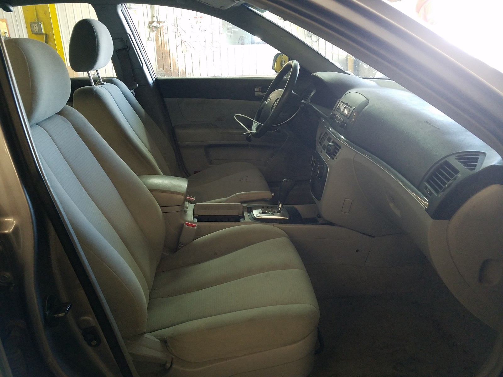 Photo 5 from auction – 2008 HYUNDAI SONATA GLS with VIN 5NPET46C58H344668