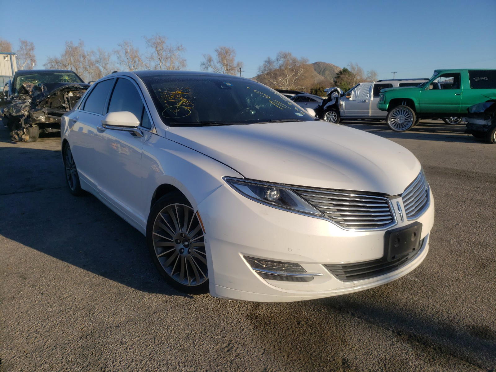 LINCOLN MKZ 2013 with VIN 3LN6L2GK3DR822345 - Photo from auction
