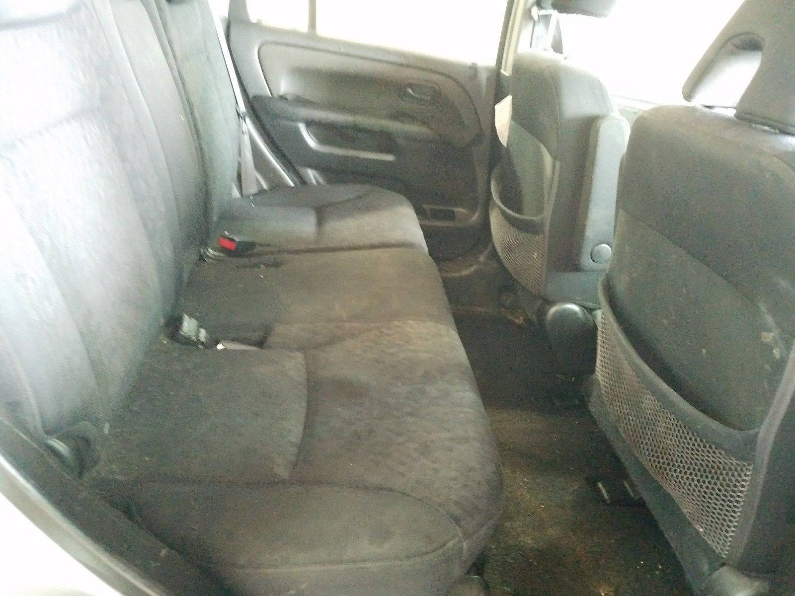 Photo 6 from auction – 2005 HONDA CR-V LX with VIN JHLRD78585C044406