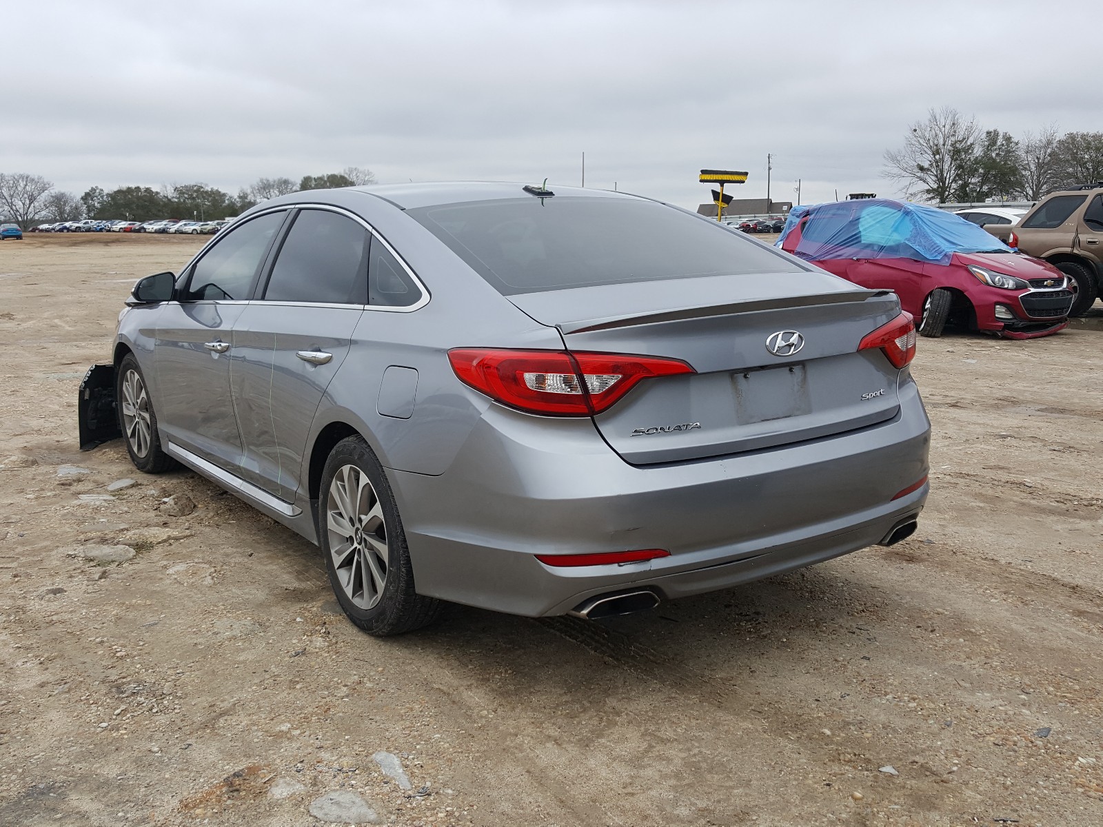 Photo 3 from auction – 2016 HYUNDAI SONATA SPO with VIN 5NPE34AF5GH419434