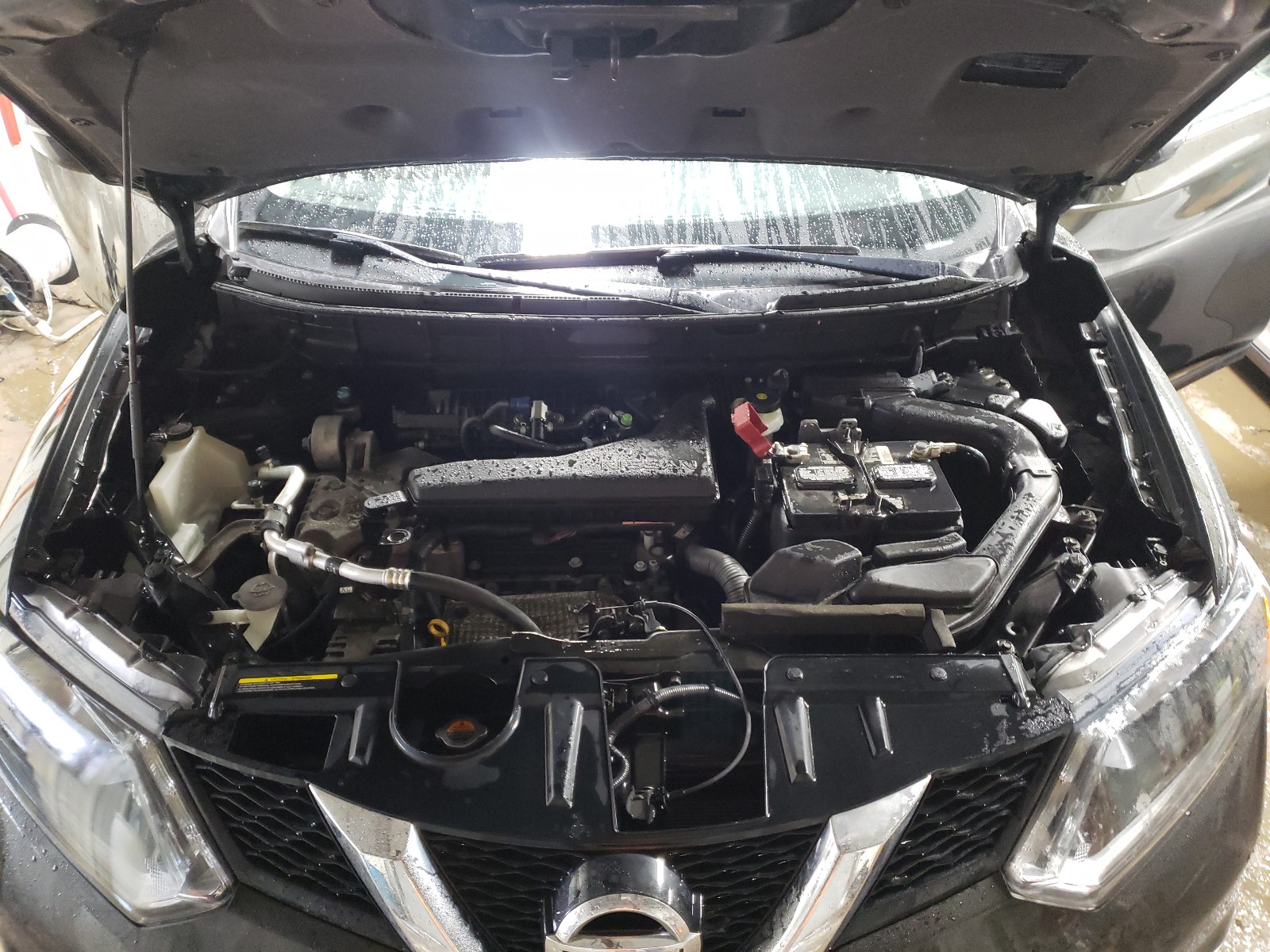 Photo 7 from auction – 2015 NISSAN ROGUE S with VIN 5N1AT2MT8FC812760
