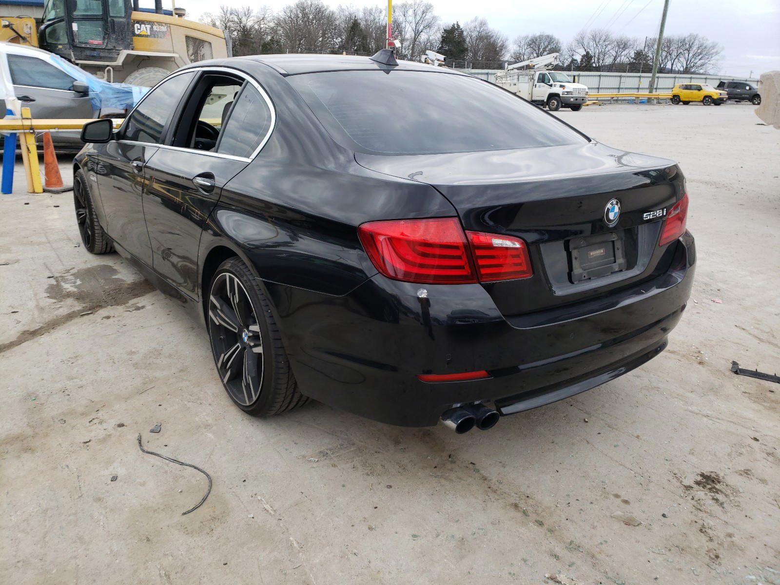 Photo 3 from auction – 2012 BMW 528 I with VIN WBAXG5C53CDW92487