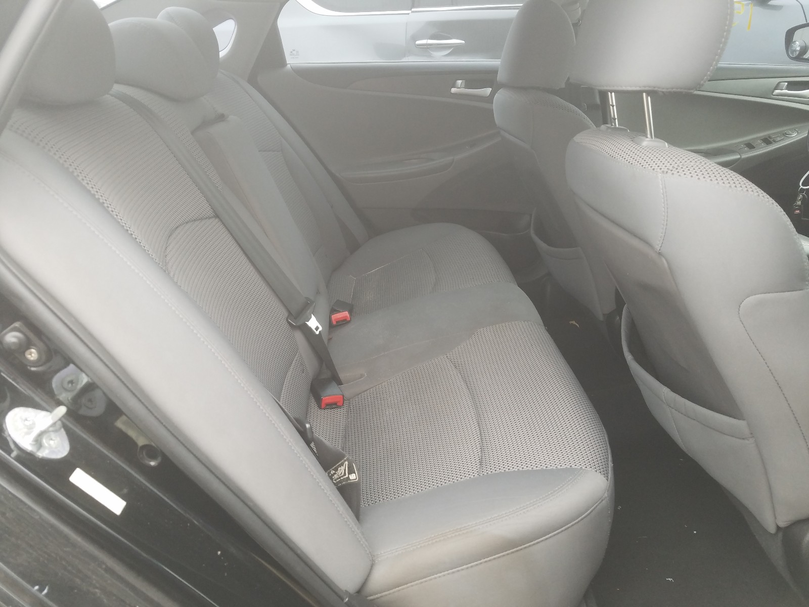 Photo 6 from auction – 2011 HYUNDAI SONATA GLS with VIN 5NPEB4AC6BH048785