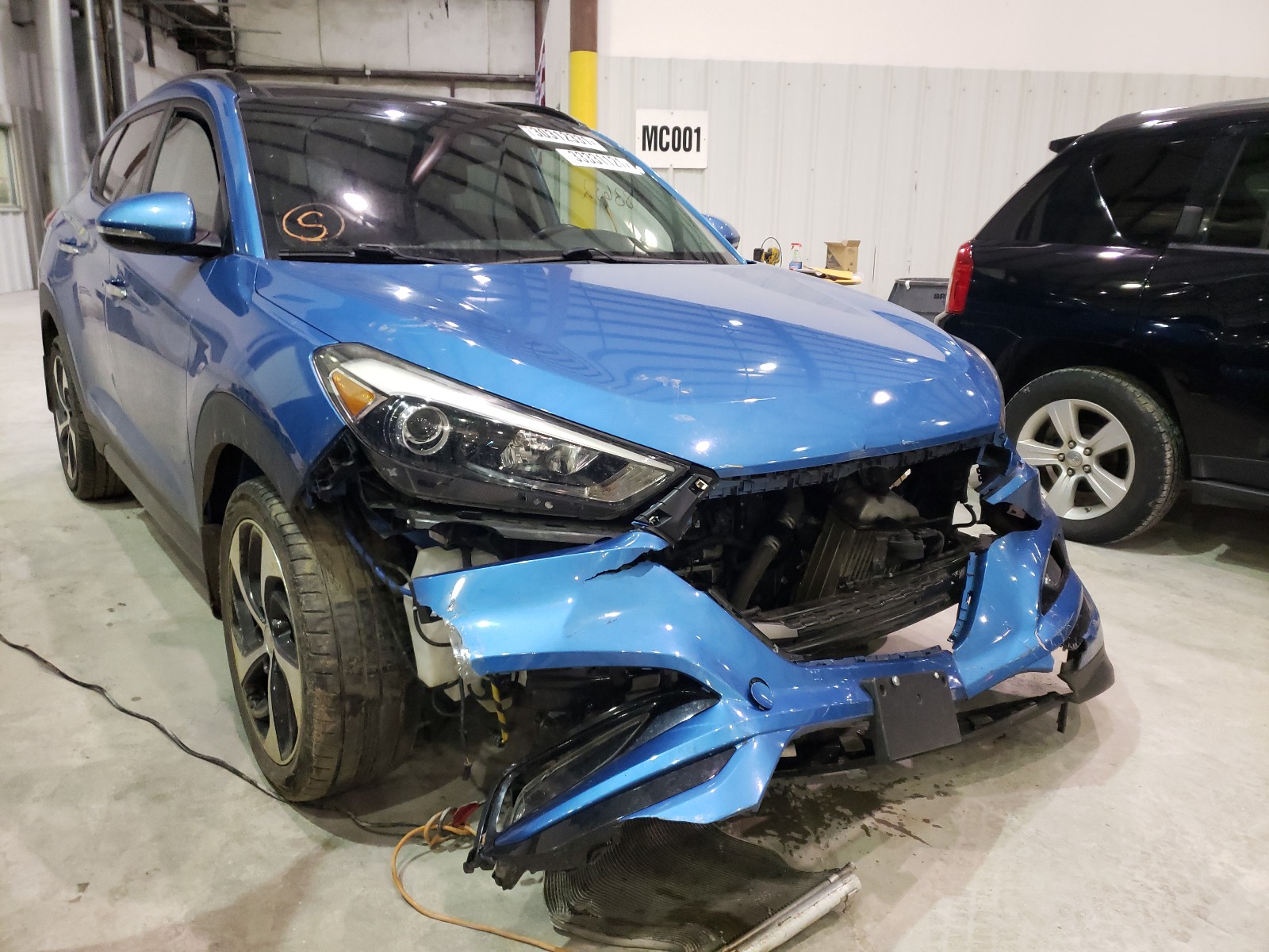 Photo 1 from auction – 2016 HYUNDAI TUCSON LIM with VIN KM8J3CA29GU034062