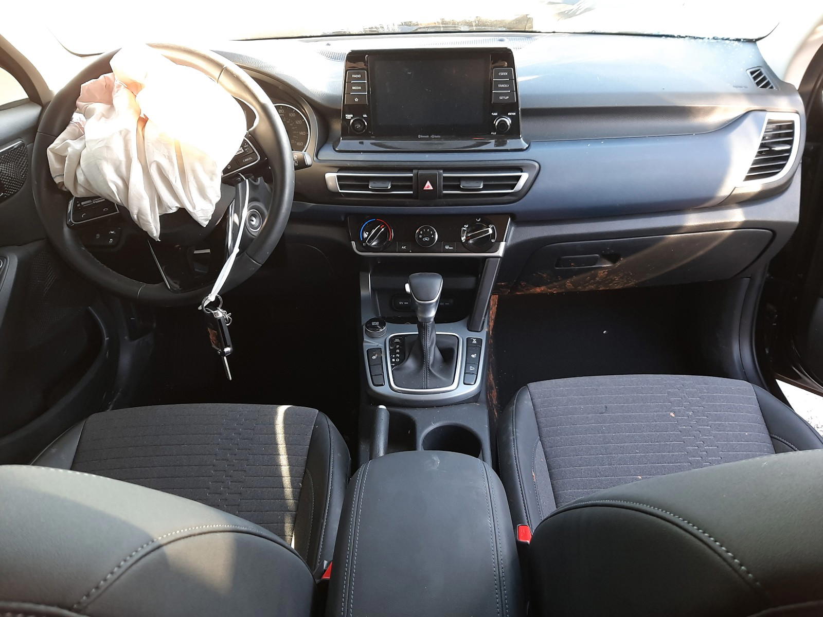 Photo 19 from auction – 2021 KIA SELTOS S with VIN KNDEUCA22M7080796