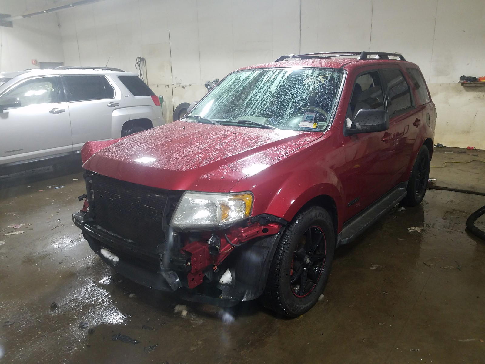 Photo 2 from auction – 2008 MAZDA TRIBUTE I with VIN 4F2CZ02Z28KM30241