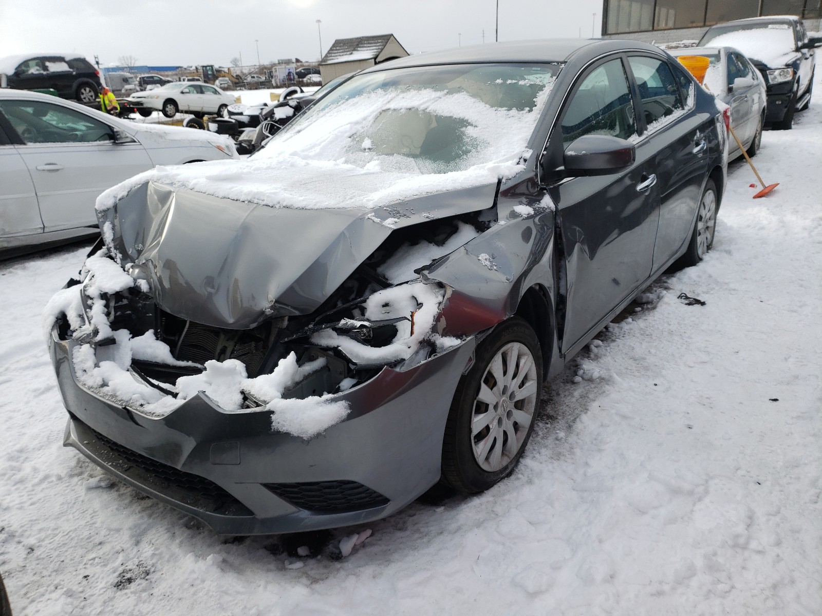 Photo 2 from auction – 2016 NISSAN SENTRA S with VIN 3N1AB7AP4GL651084