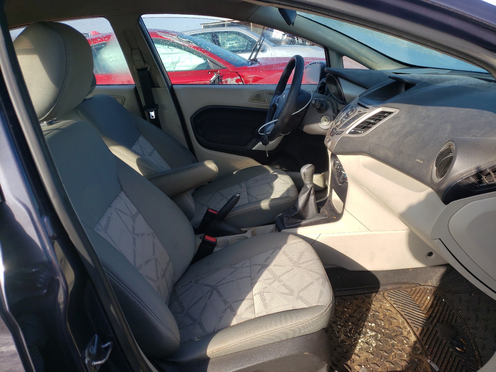 Photo 5 from auction – 2013 FORD FIESTA SE with VIN 3FADP4BJ4DM218137