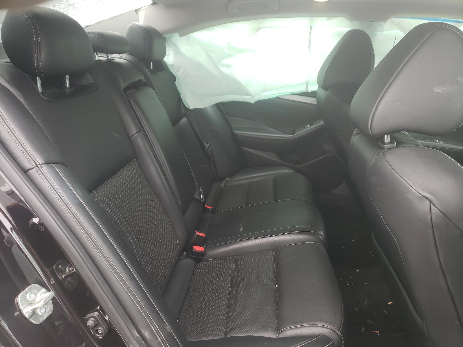 Photo 6 from auction – 2017 NISSAN MAXIMA 3.5 with VIN 1N4AA6AP4HC360565