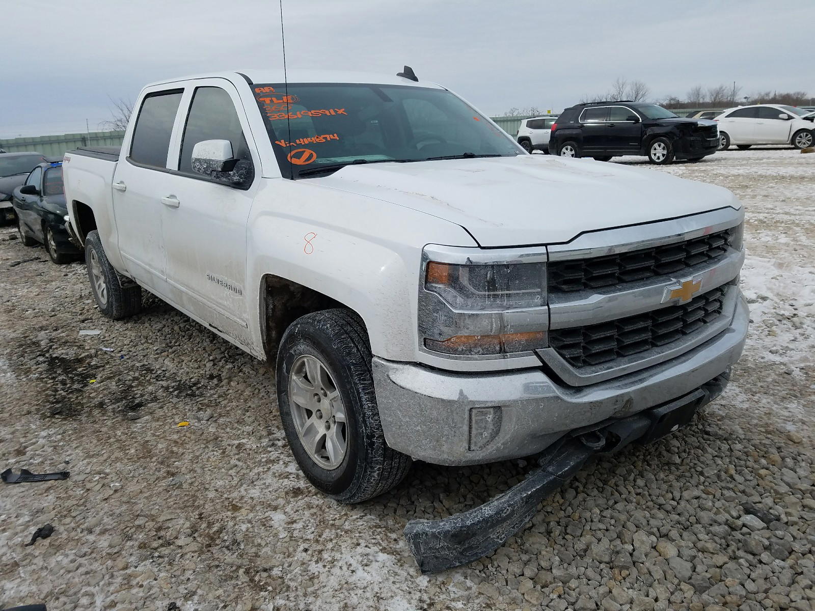 CHEVROLET SILVERADO 2018 with VIN 3GCUKREC3JG414874 - Photo from auction