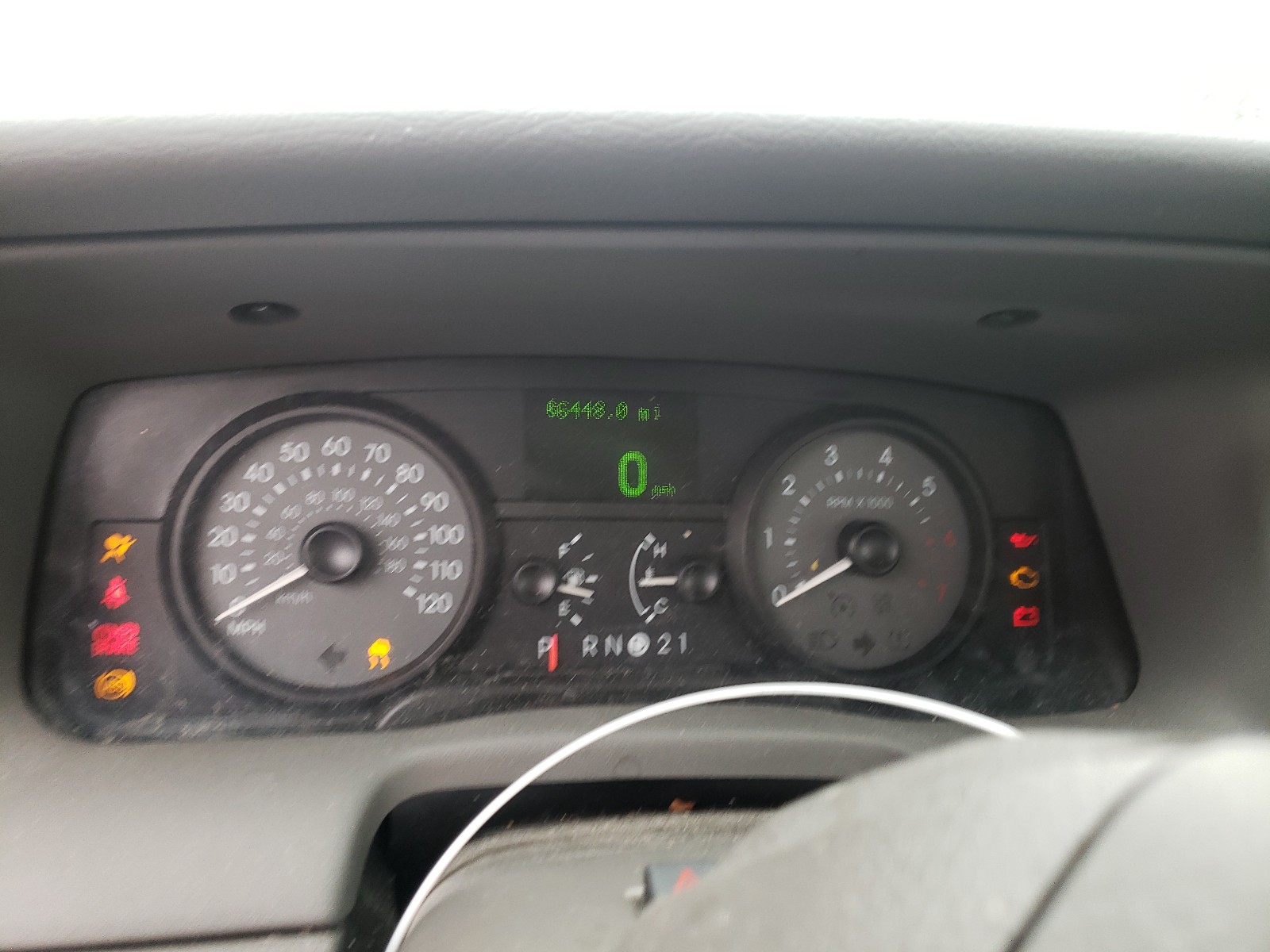 Photo 8 from auction – 2008 MERCURY GRAND MARQ with VIN 2MEFM75V28X645708