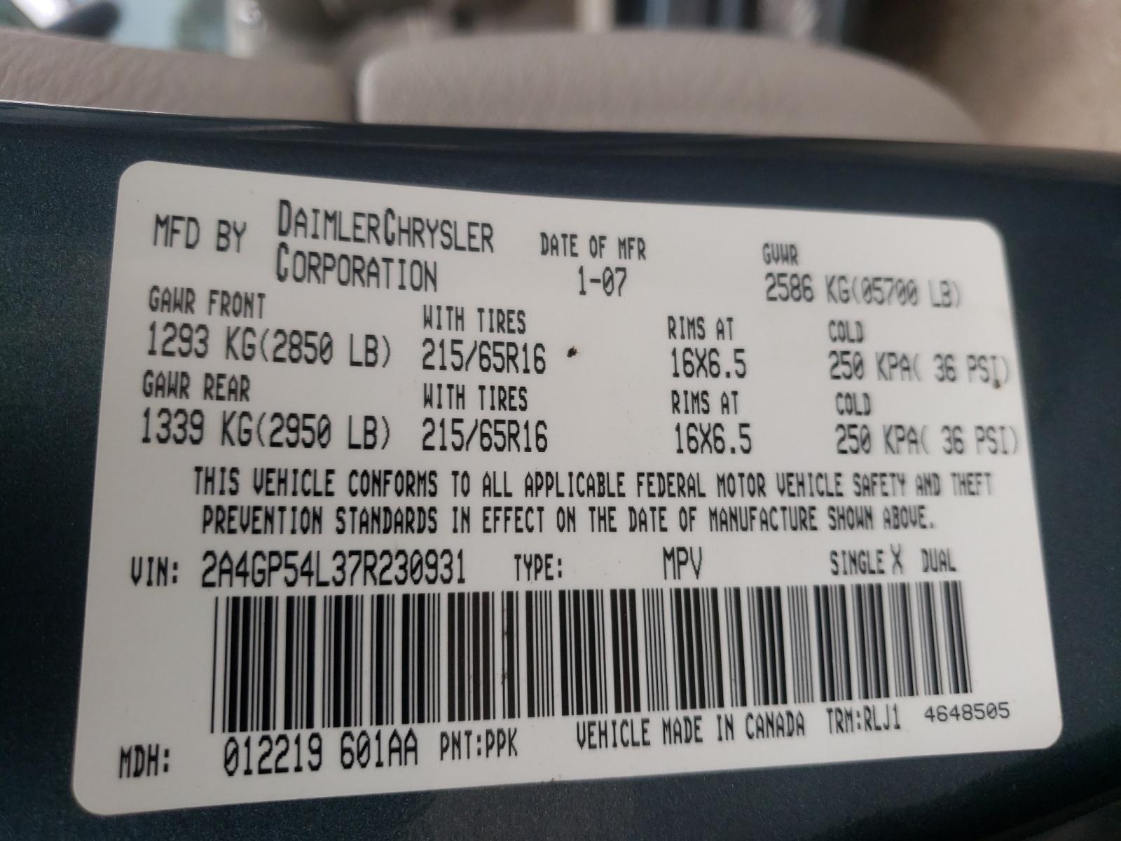 Photo 10 from auction – 2007 CHRYSLER TOWN & COU with VIN 2A4GP54L37R230931
