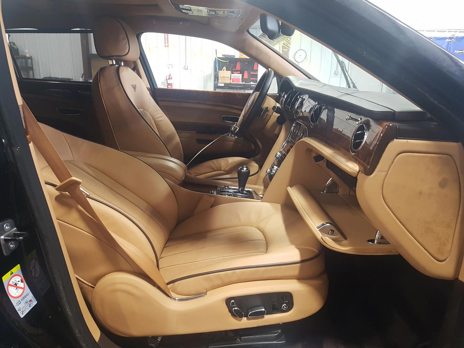 Photo 5 from auction – 2014 BENTLEY MULSANNE with VIN SCBBB7ZH2EC019792