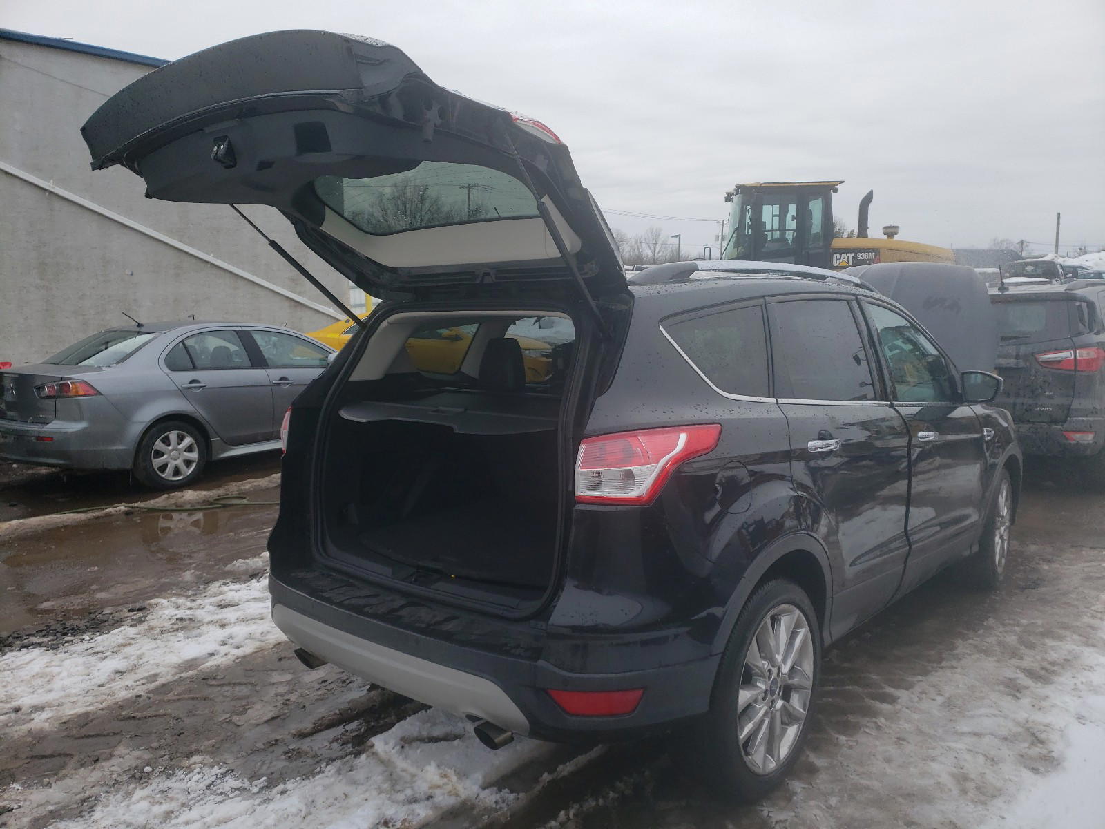 Photo 4 from auction – 2014 FORD ESCAPE SE with VIN 1FMCU9GX2EUC97244