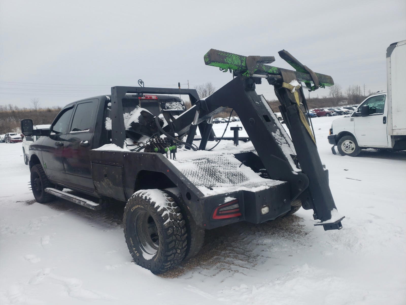Photo 3 from auction – 2018 RAM 3500 ST with VIN 3C63RRGL8JG268547