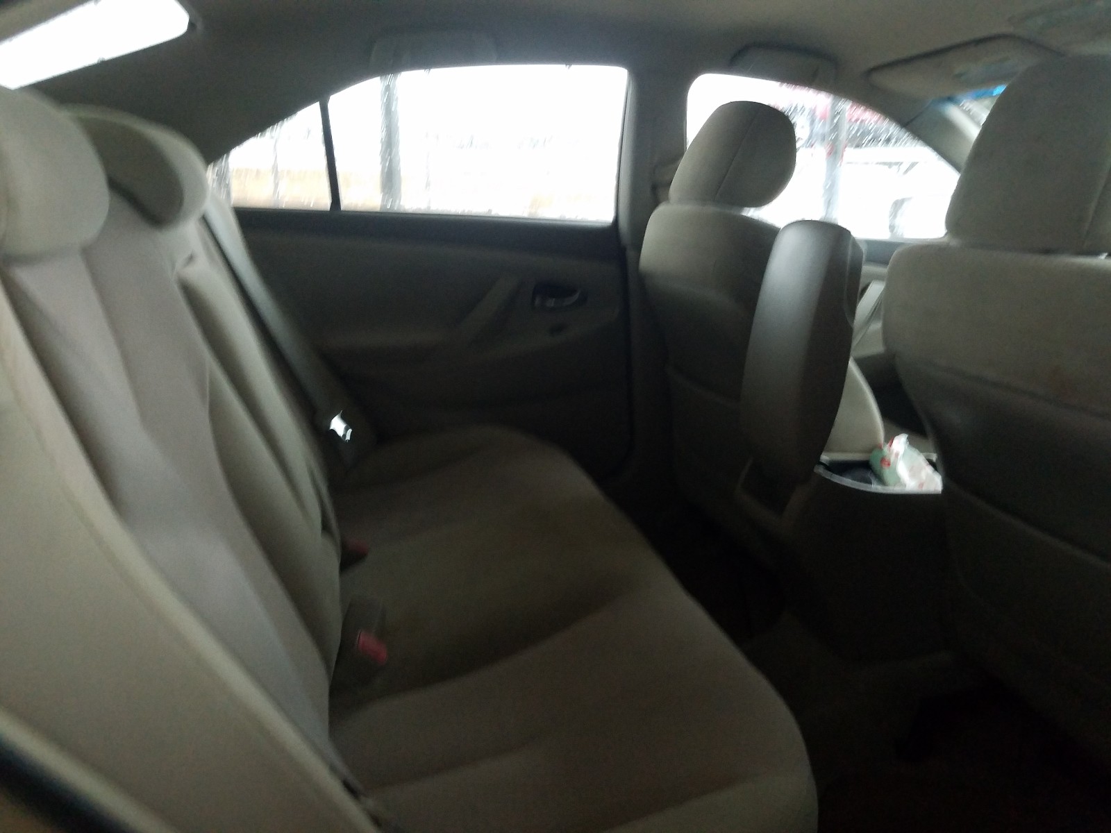 Zdjęcie 6 z aukcji – 2010 TOYOTA CAMRY BASE z VIN 4T1BF3EK3AU006206