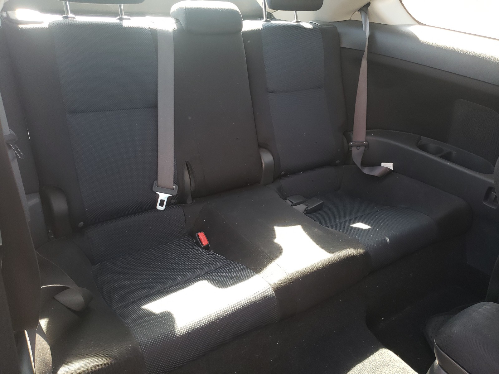 Photo 6 from auction – 2006 TOYOTA SCION TC with VIN JTKDE177860118956